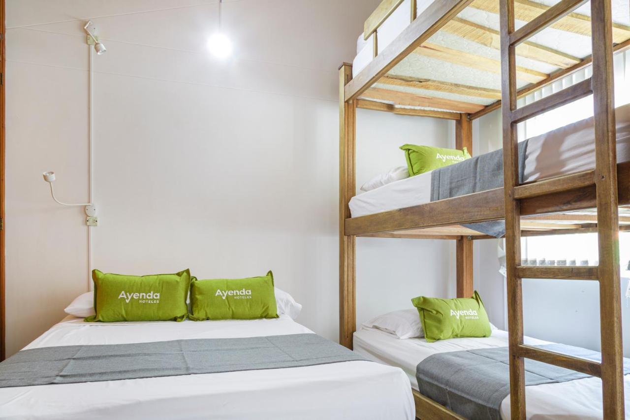 Hotel Boutique Laureles Home - Ayenda 1258 (Adults Only) Medellin Ngoại thất bức ảnh