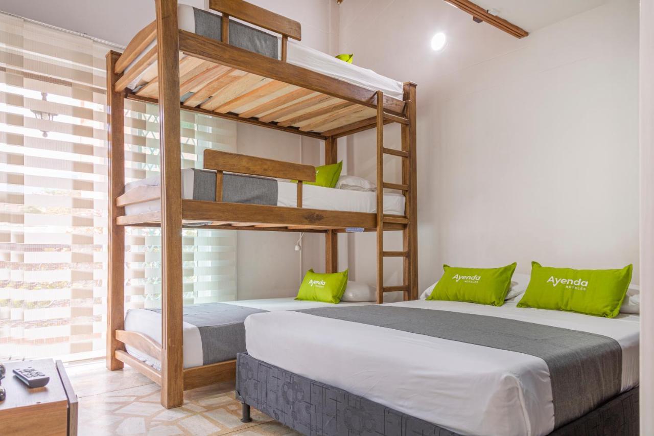 Hotel Boutique Laureles Home - Ayenda 1258 (Adults Only) Medellin Ngoại thất bức ảnh