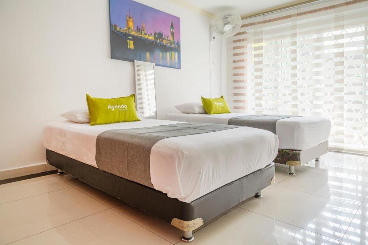 Hotel Boutique Laureles Home - Ayenda 1258 (Adults Only) Medellin Ngoại thất bức ảnh